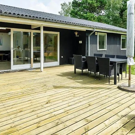 Ve464-vejers-strand-gulspurvevej-10 Semesterbostad *