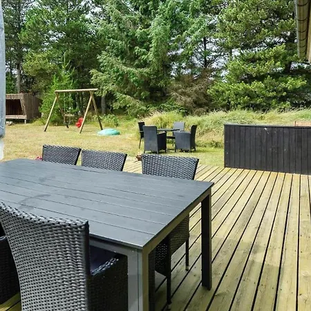 Ve464-vejers-strand-gulspurvevej-10 Semesterbostad *